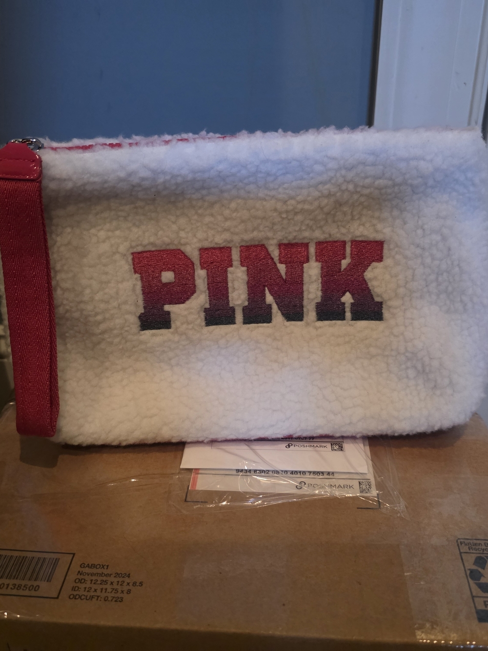 PINK Victoria's Secret Sherpa Wristlet Clutch in White and Pink